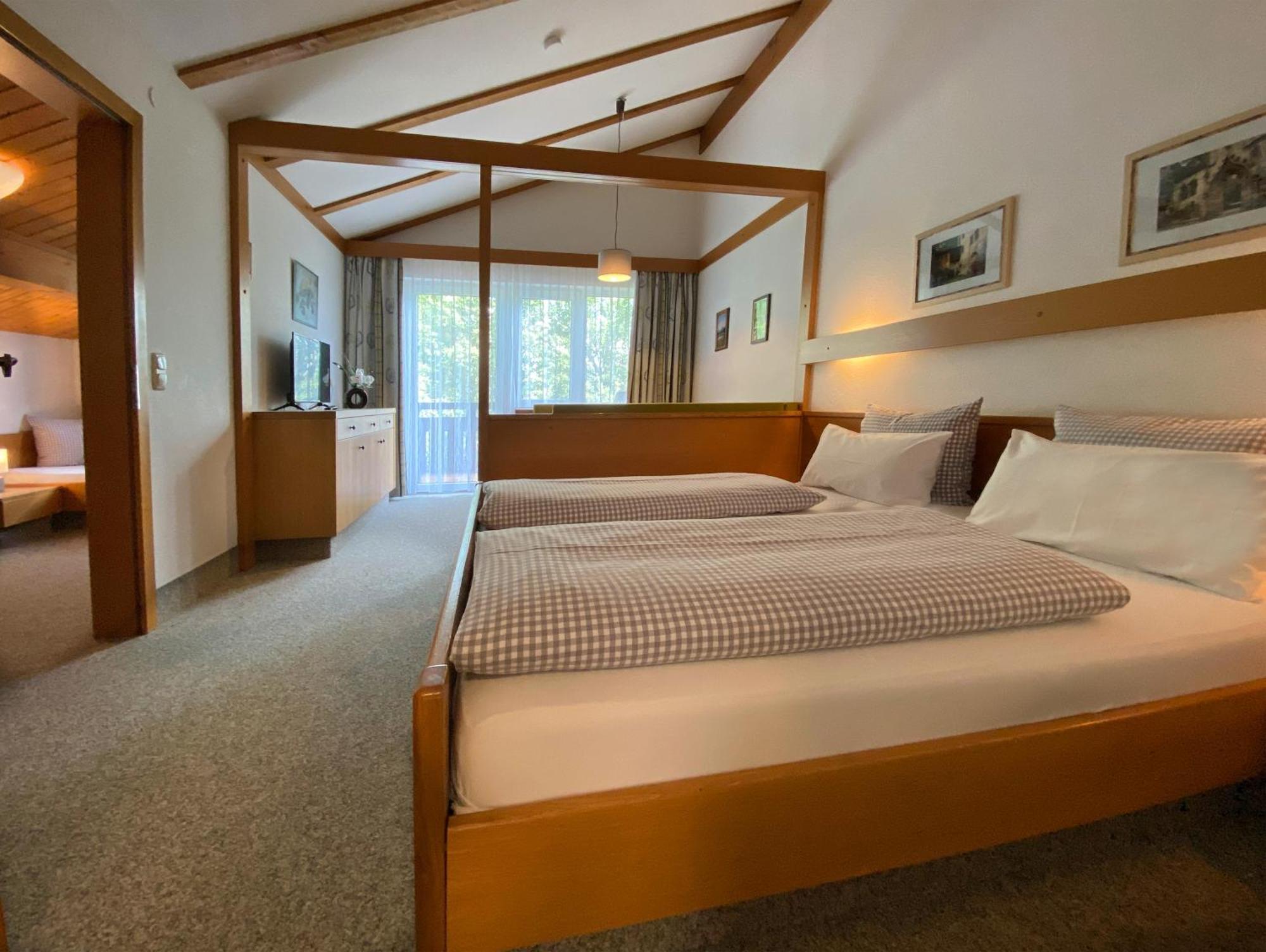 Appartement-Hotel Happy Kienberg Pfronten Phòng bức ảnh